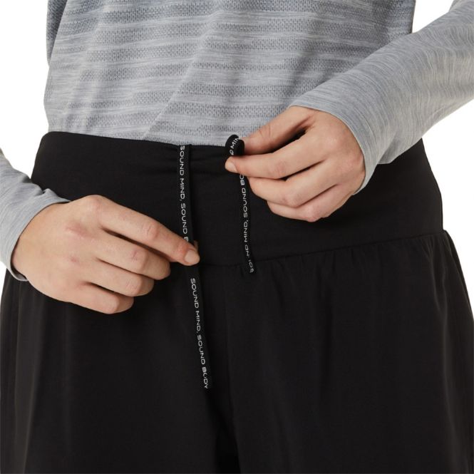ASICS Road 2-in-1 5.5 Inch Short dames