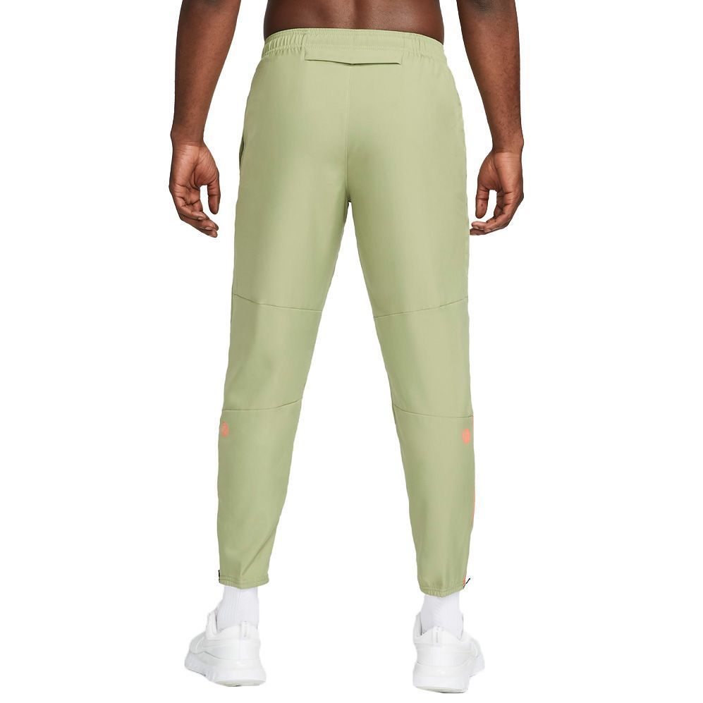 Nike DriFIT Challenger Woven Pant heren