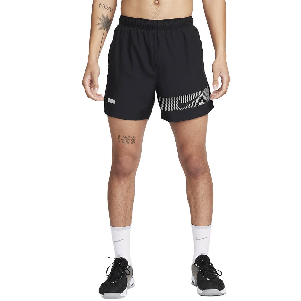 nikechallengerflashshortheren-