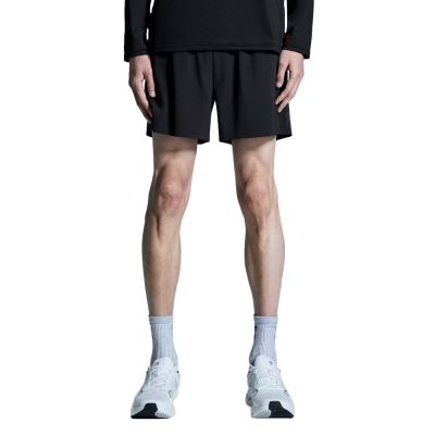 On 5" Performance Shorts heren