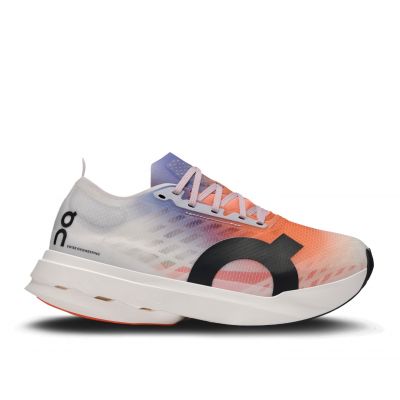 On Cloudboom Strike dames