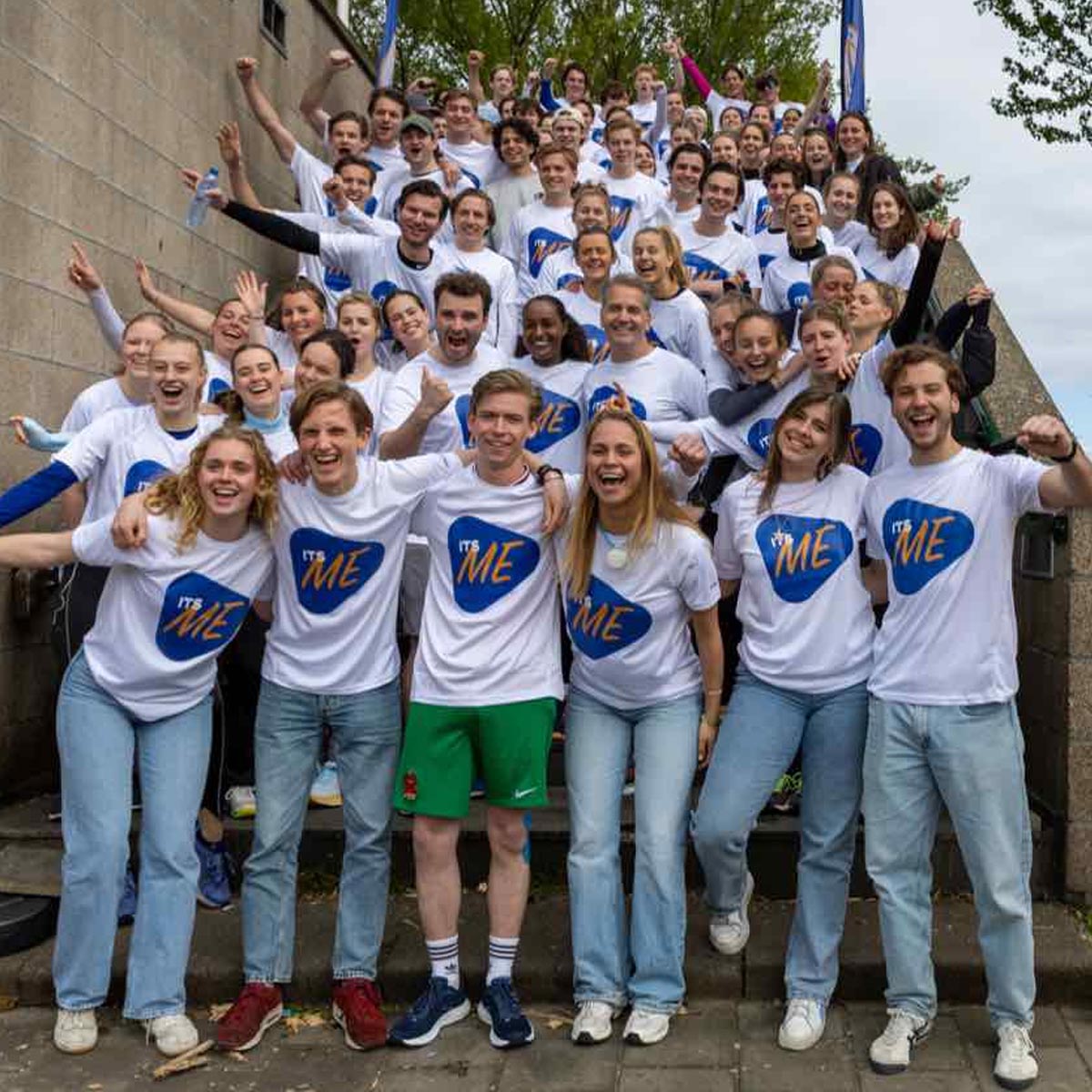 Ren mee tegen hersen(vlies)ontsteking