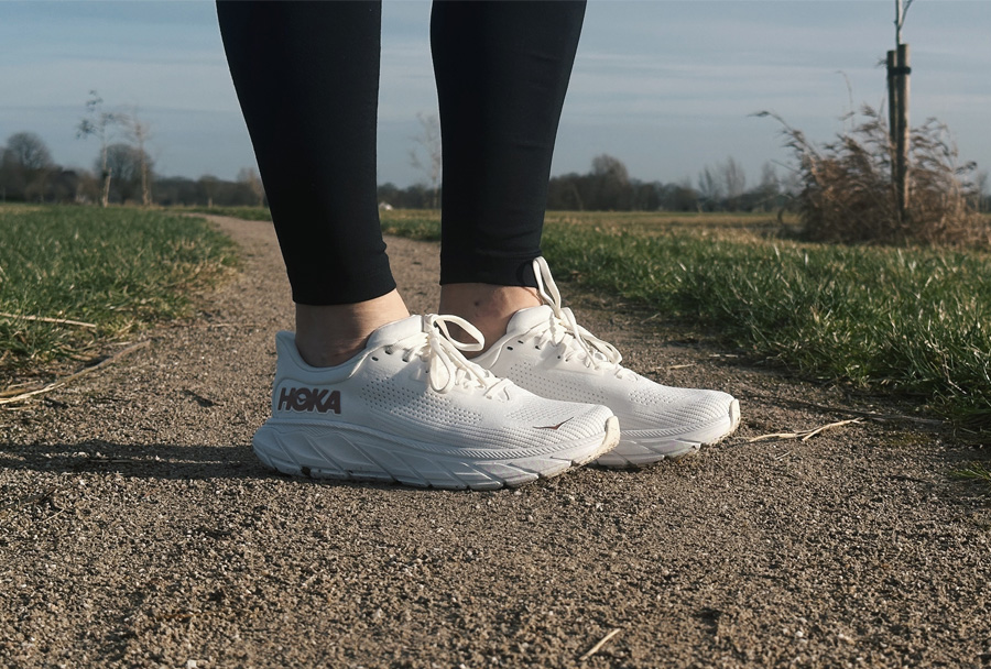 HOKA Arahi 7