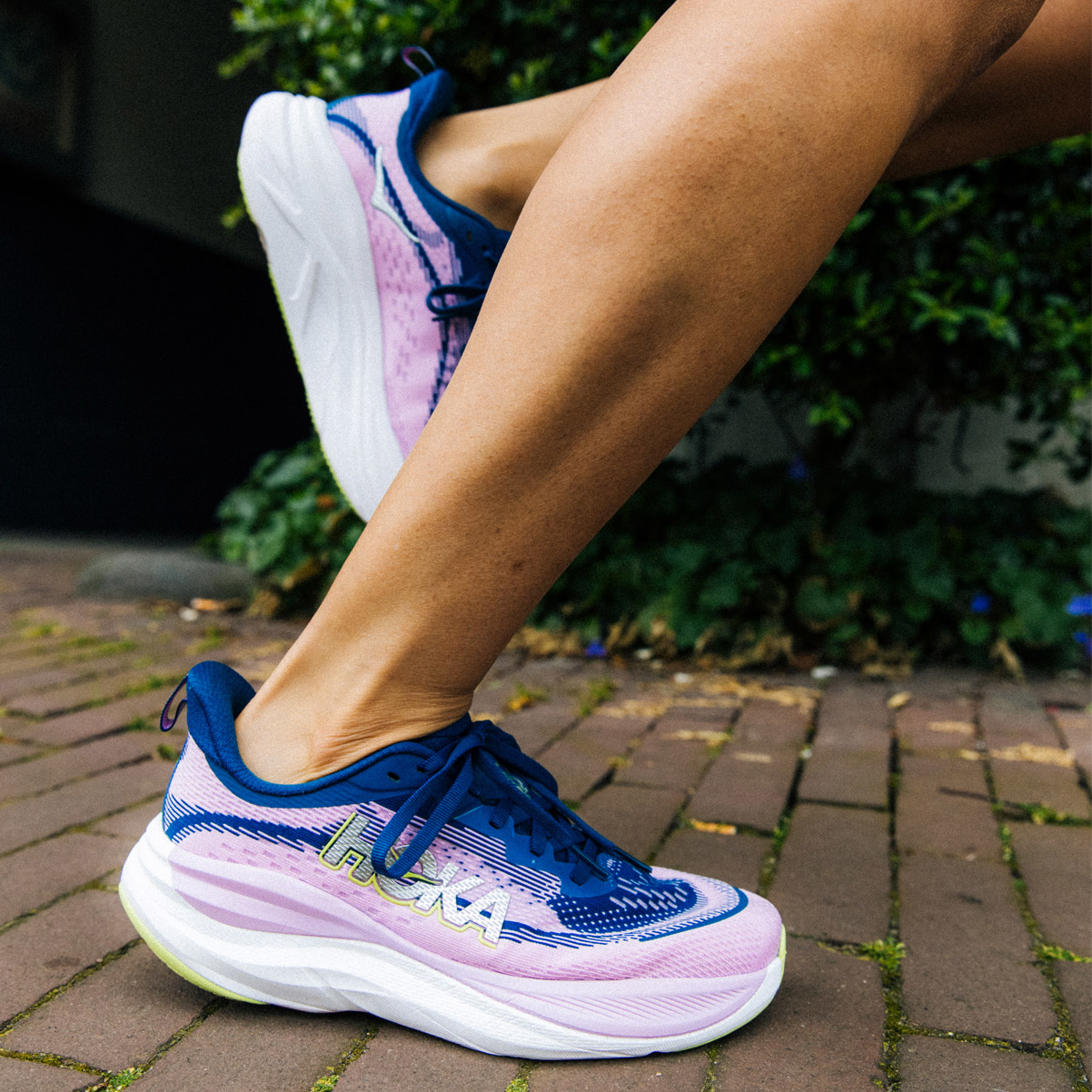 HOKA Skyflow