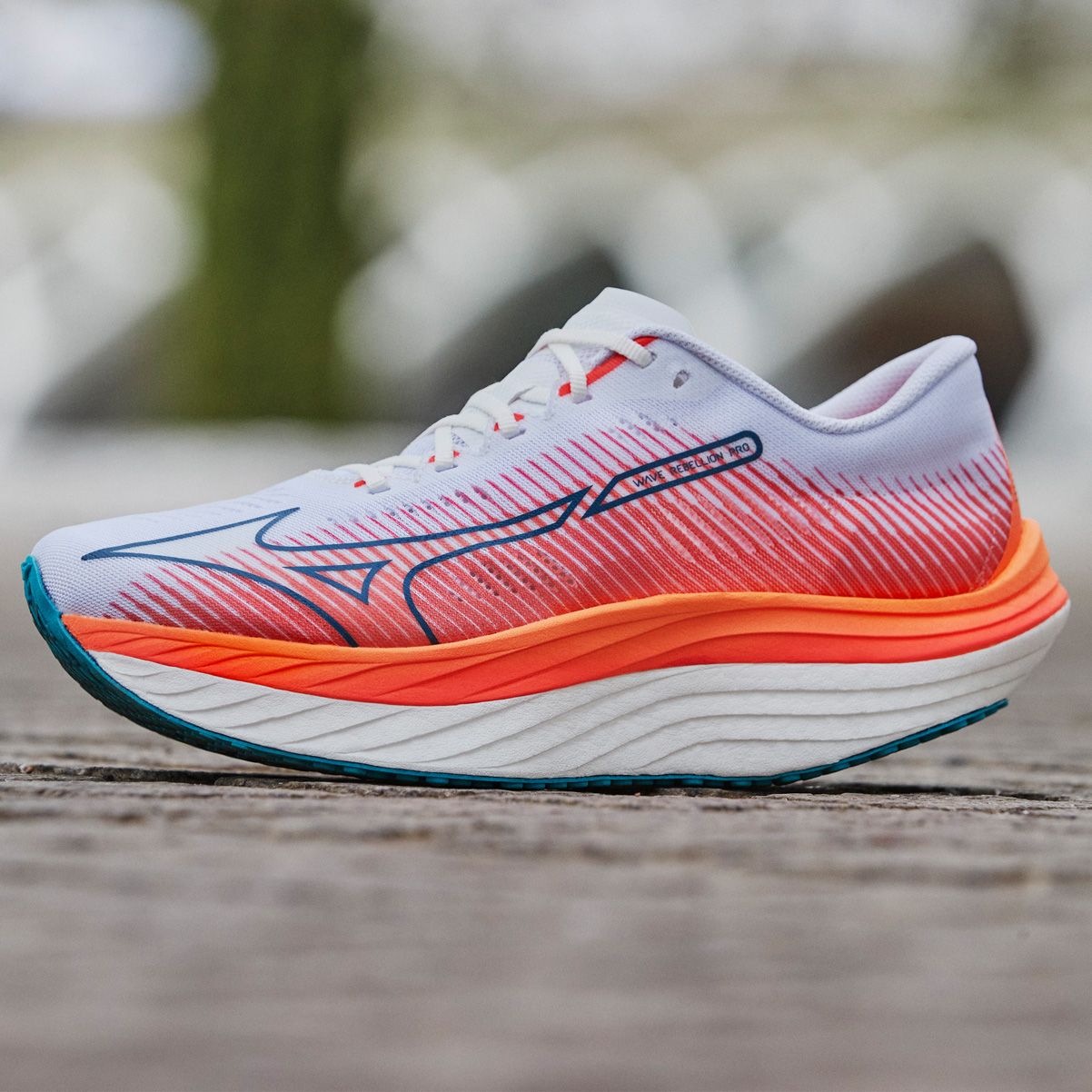 Mizuno Wave Rebellion Pro